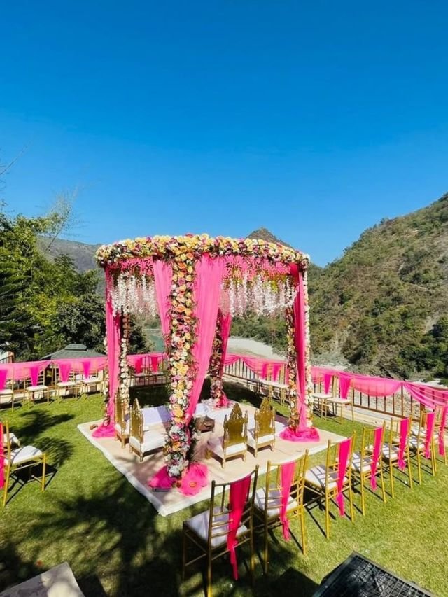 Wedding Resorts in Rishikesh, resorts in rishikesh for wedding, resorts for pre wedding shoot in rishikesh, resorts in rishikesh for pre wedding, Wedding destination in rishikesh, hotels in rishikesh for wedding