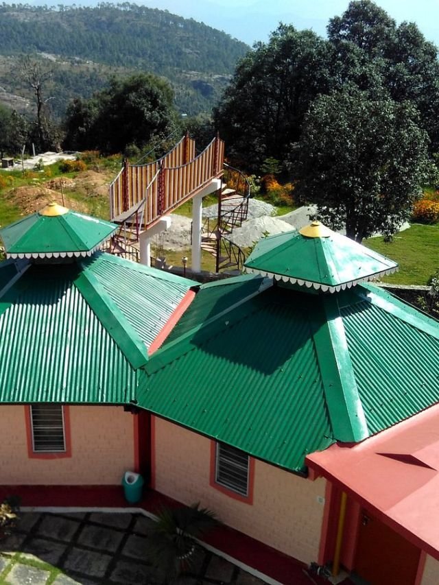 Chaukori, Chaukori Uttarakhand, Chaukori places to visit, things to do in Chaukori, Chaukori weather, Chaukori hotels, Kausani to Chaukori distance, Almora to Chaukori distance, Binsar to Chaukori distance, Delhi to Chaukori,