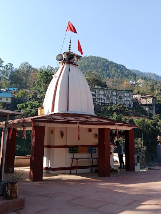 Rudraprayag, Rudraprayag guide, How to reach Rudraprayag, Places to visit in Rudraprayag, things to do in Rudraprayag, Rudraprayag sangam, Rudraprayag district, Rudraprayag temples, Rudraprayag uttarakhand, Rudraprayag History