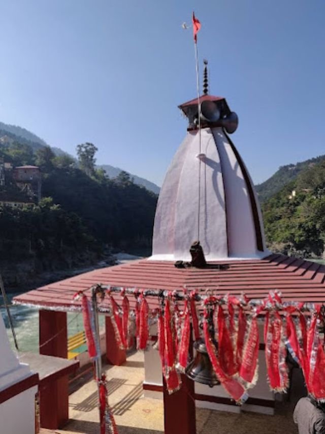 Rudraprayag, Rudraprayag guide, How to reach Rudraprayag, Places to visit in Rudraprayag, things to do in Rudraprayag, Rudraprayag sangam, Rudraprayag district, Rudraprayag temples, Rudraprayag uttarakhand, Rudraprayag History