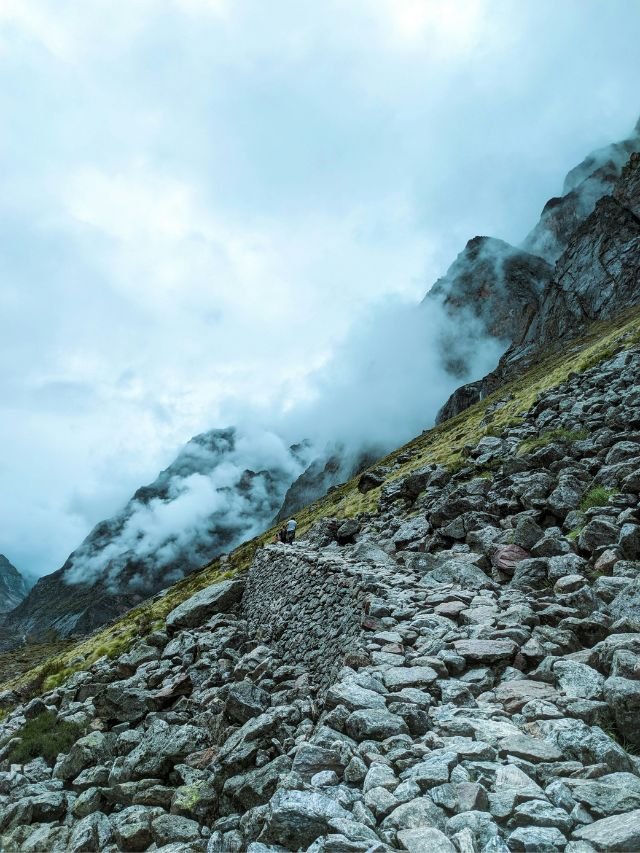 Vasudhara Falls Trek Story How to Reach Complete Travel Guide 4
