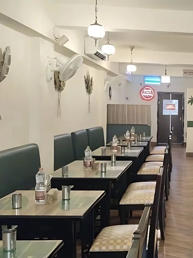 Famous Restaurants in Dehradun, viral Restaurants in Dehradun, Famous Dehradun Restaurants