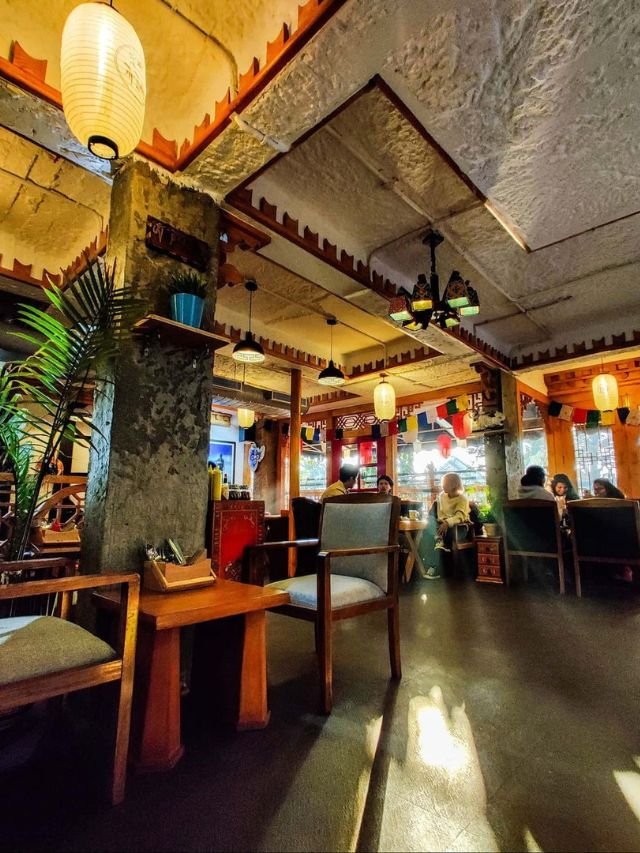 Famous Restaurants in Dehradun, viral Restaurants in Dehradun, Famous Dehradun Restaurants