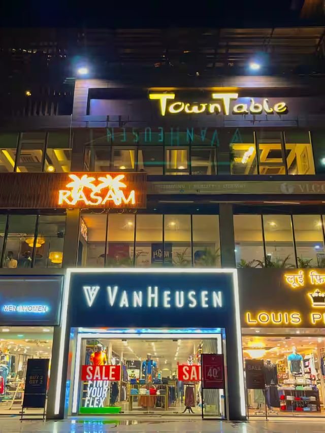 Famous Restaurants in Dehradun, viral Restaurants in Dehradun, Famous Dehradun Restaurants