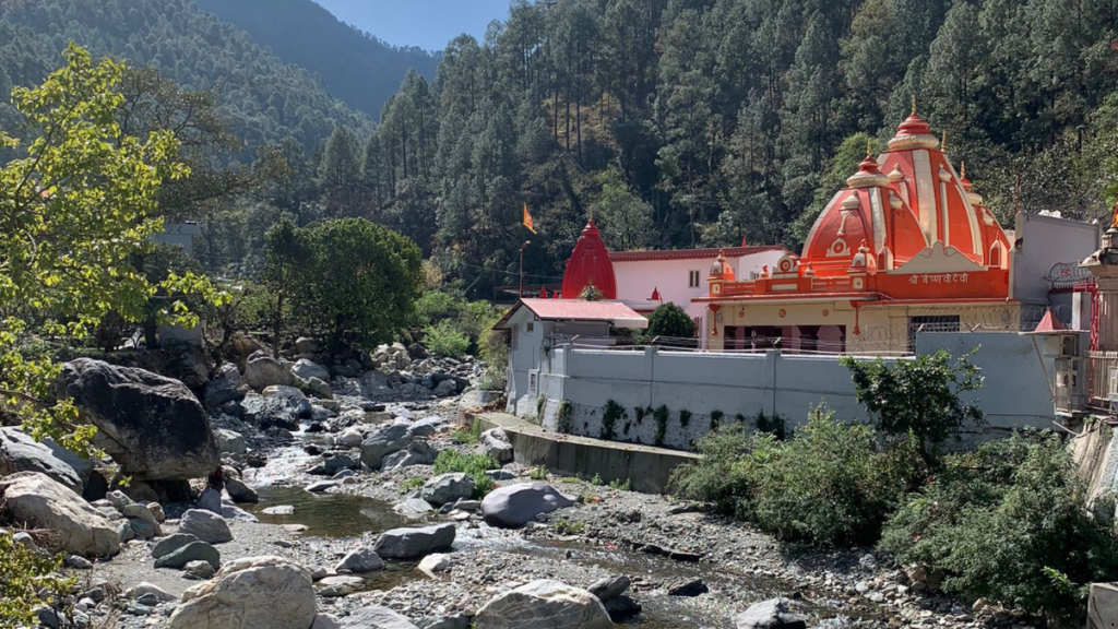 kathgodam to kainchi dham, kathgodam to kainchi dham distance, kathgodam to kainchi dham taxi fare, kathgodam to kainchi dham Local bus fare, kathgodam to kainchi dham bus timing, kathgodam, kainchi dham distance,